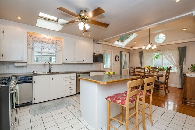 4 Herrick Street Extension, Beverly, MA 01915