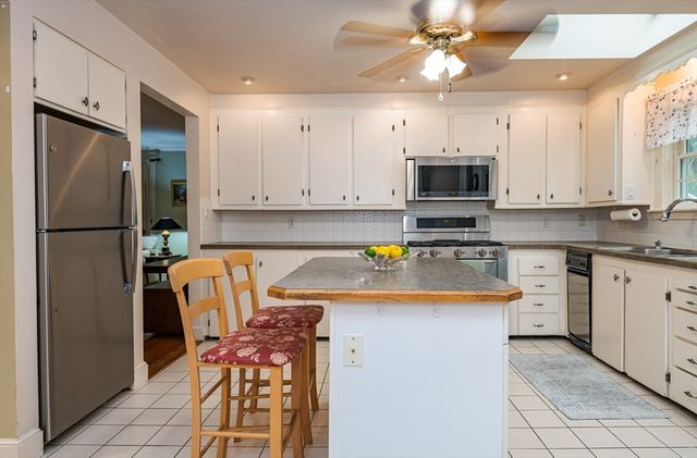 4 Herrick Street Extension, Beverly, MA 01915