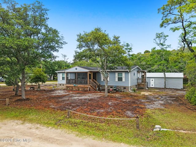 2613 Erwin Street SW, Supply, NC 28462
