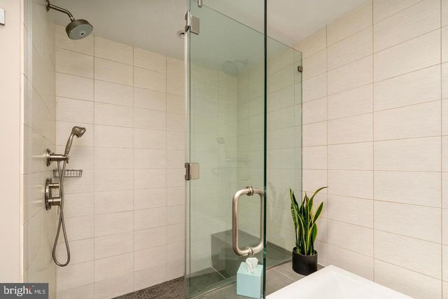 1818 15TH ST NW, Washington, DC 20009