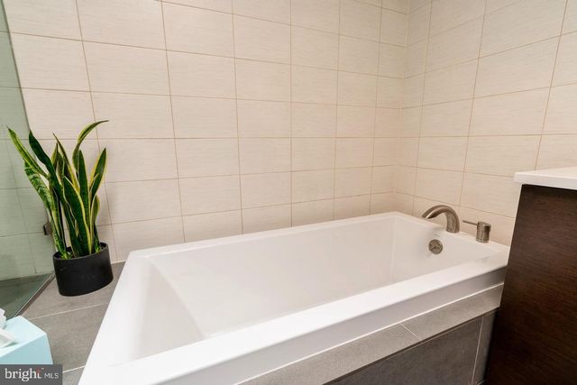 1818 15TH ST NW, Washington, DC 20009