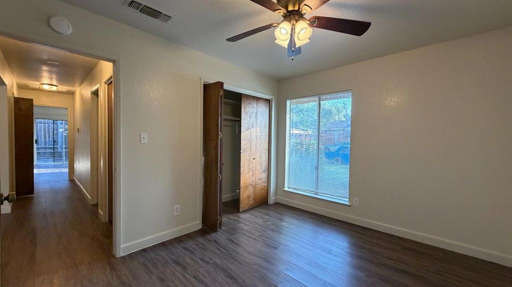 Image 21 of property listing at 5707 N Valentine Avenue # 101, Fresno, CA 93711