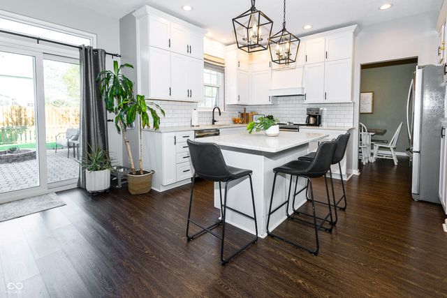 1628 Woodstock Drive, Brownsburg, IN 46112