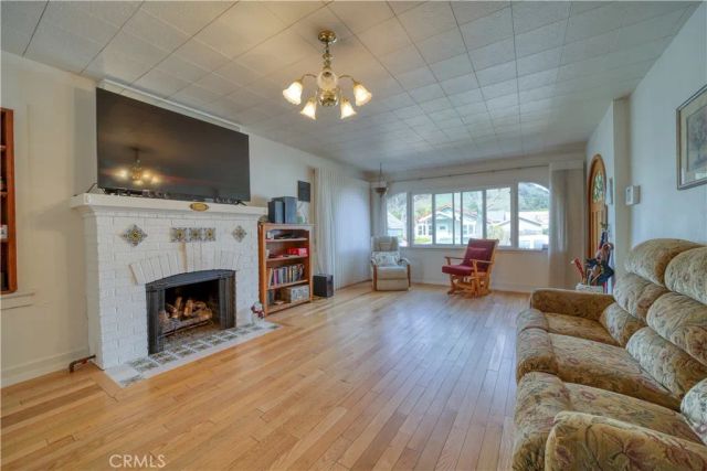 389 Pismo & 1417 Carmel, San Luis Obispo, CA 93401