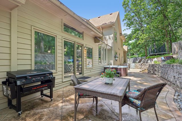 8117 Telegraph Road, Bloomington, MN 55438