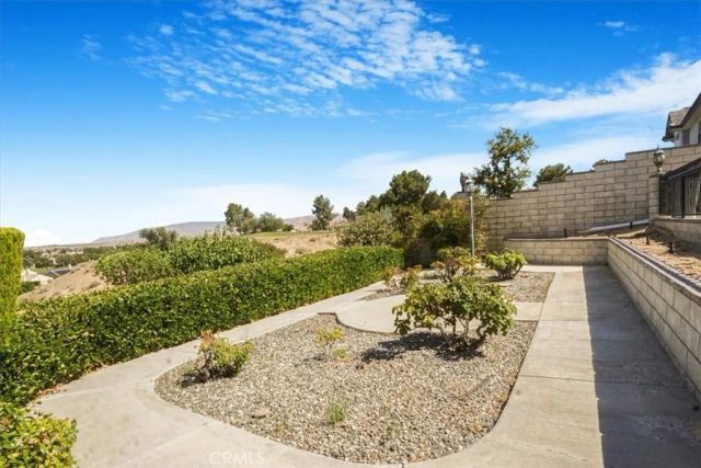 13097 Sage Hen Road, Victorville, CA 92395