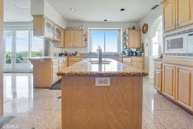 13097 Sage Hen Road, Victorville, CA 92395