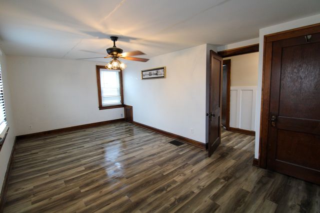 12 Summit Avenue, Williamstown, KY 41097