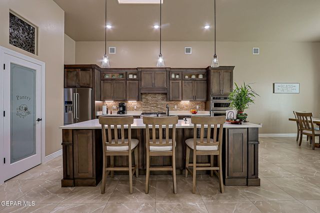 2409 Cesar Cordova Place, El Paso, TX 79938