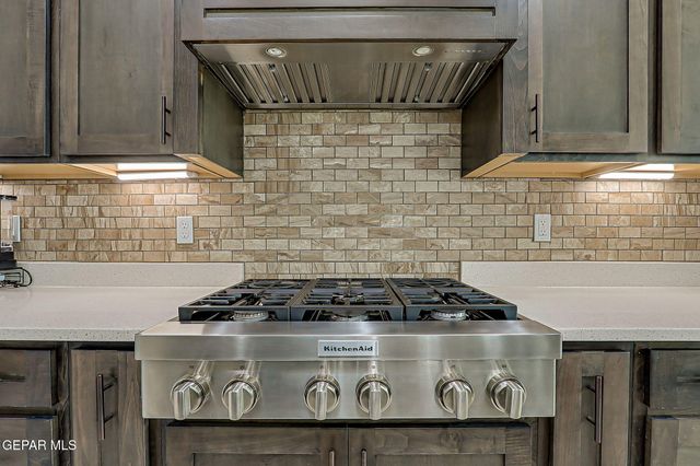 2409 Cesar Cordova Place, El Paso, TX 79938