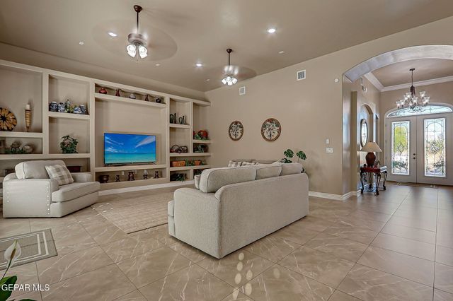 2409 Cesar Cordova Place, El Paso, TX 79938