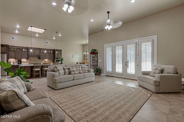 2409 Cesar Cordova Place, El Paso, TX 79938