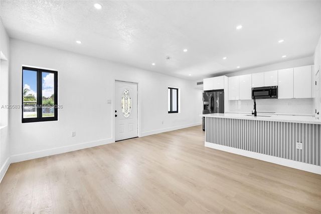580 NW 116th Terrace, Miami, FL 33168