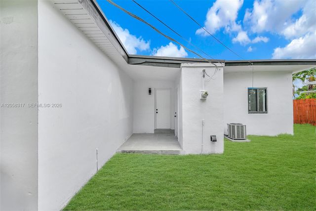 580 NW 116th Terrace, Miami, FL 33168