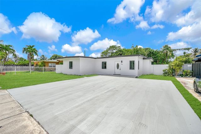 580 NW 116th Terrace, Miami, FL 33168