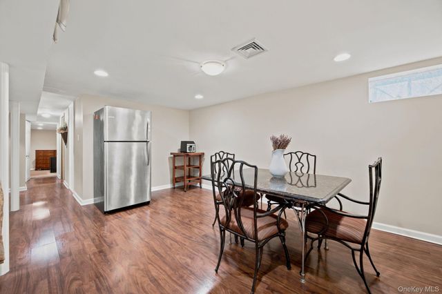 154 Celler Avenue, New Hyde Park, NY 11040