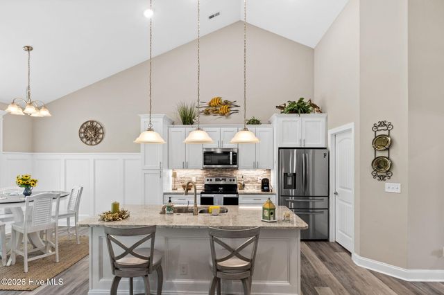 690 Boundary Loop Road NW, Calabash, NC 28467