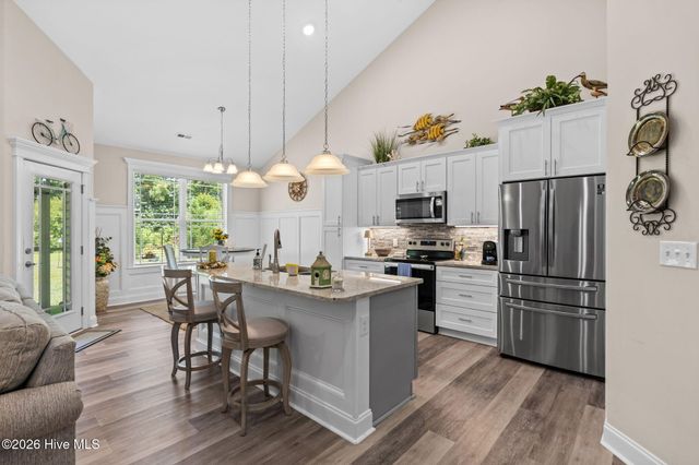 690 Boundary Loop Road NW, Calabash, NC 28467