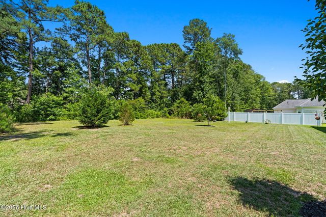 690 Boundary Loop Road NW, Calabash, NC 28467