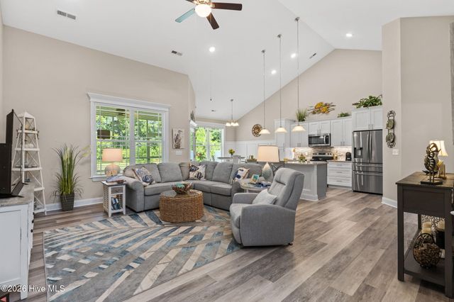 690 Boundary Loop Road NW, Calabash, NC 28467