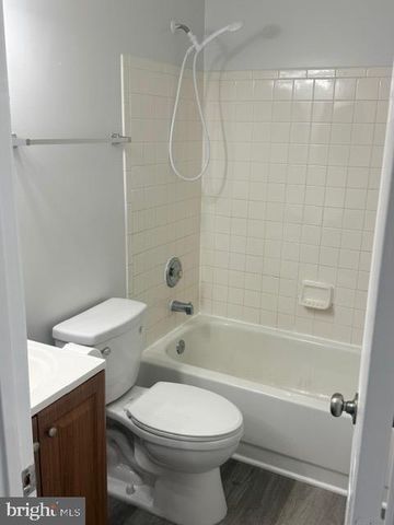 16174 TACONIC CIR, Dumfries, VA 22025