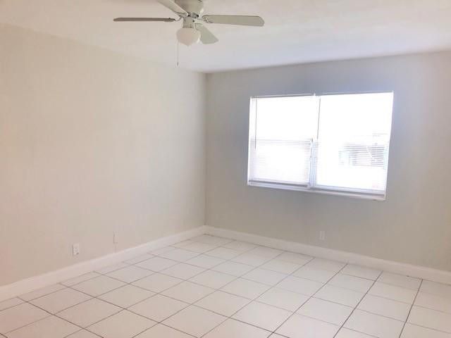 5317 NW 18th Street 2B, Fort Lauderdale, FL 33313