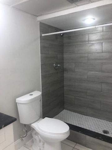 5317 NW 18th Street 2B, Fort Lauderdale, FL 33313