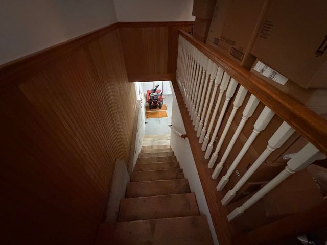 15 Warsaw Avenue, Dudley, MA 01571