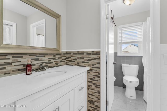 633 Garfield Avenue, Toms River, NJ 08753