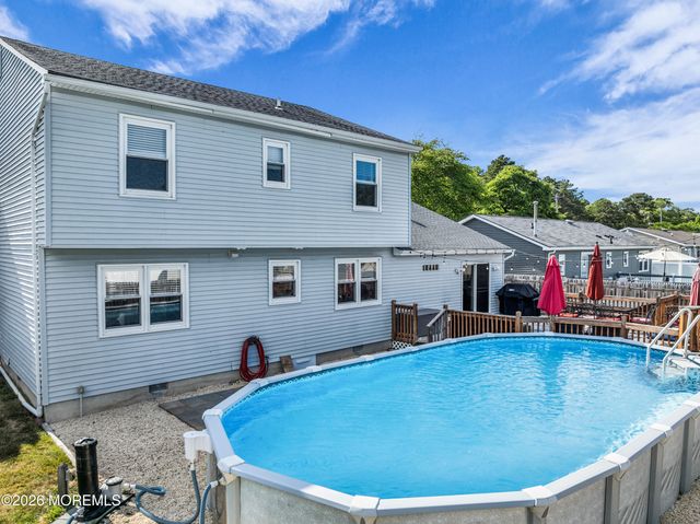 633 Garfield Avenue, Toms River, NJ 08753