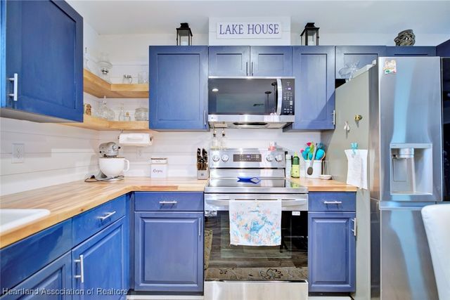 362 Parker Street NE, Lake Placid, FL 33852