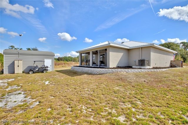 362 Parker Street NE, Lake Placid, FL 33852