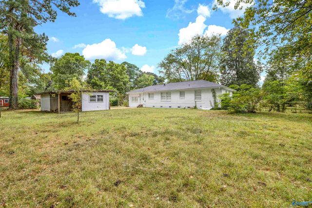 2404 Brookline Drive NW, Huntsville, AL 35810