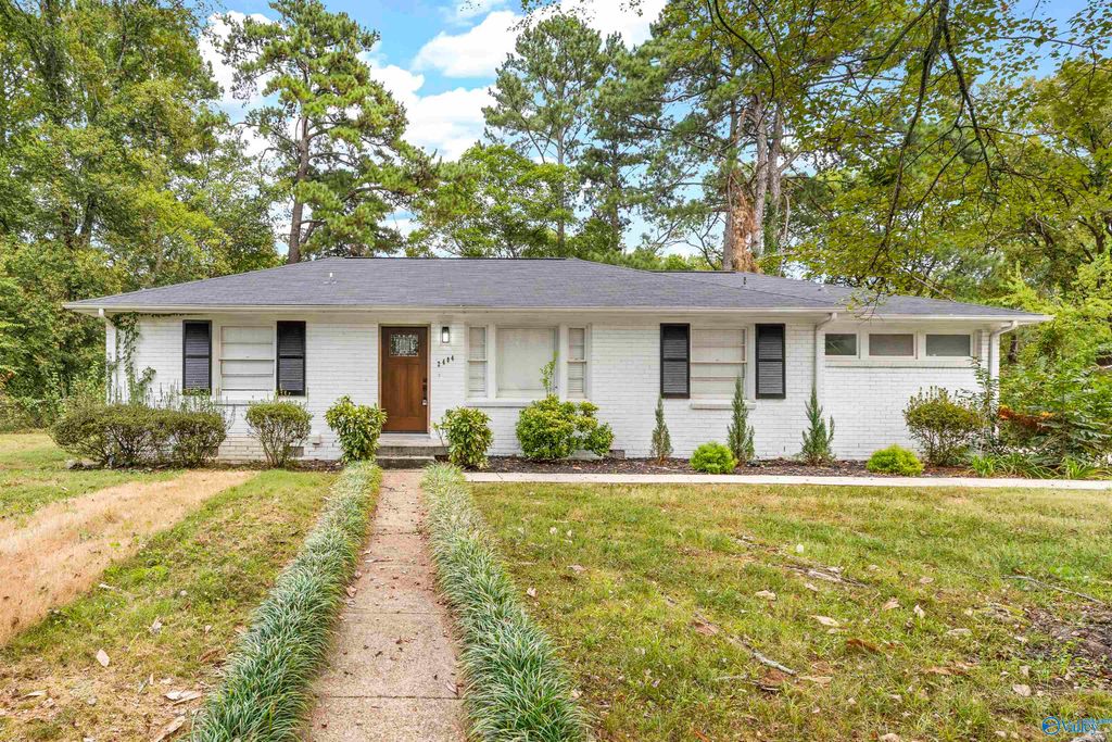 2404 Brookline Drive NW, Huntsville, AL 35810
