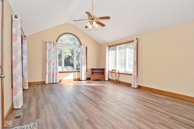 7676 Amber Turn, Plainfield, IN 46168