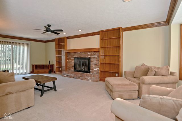 7676 Amber Turn, Plainfield, IN 46168