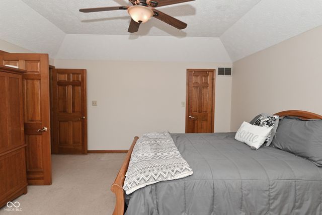 7676 Amber Turn, Plainfield, IN 46168