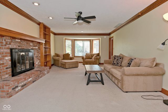 7676 Amber Turn, Plainfield, IN 46168