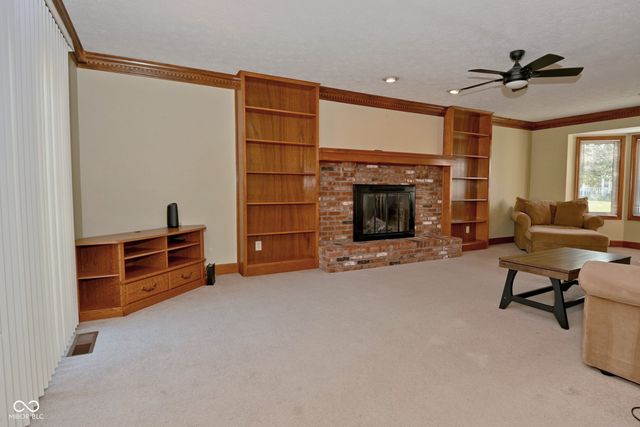 7676 Amber Turn, Plainfield, IN 46168