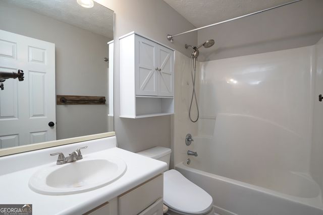 3362 Miller Creek Court, Buford, GA 30519