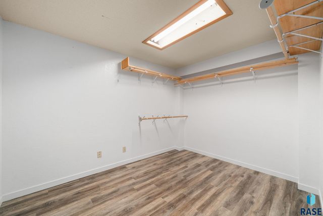 709 E Sandpiper Trl Trail, Sioux Falls, SD 57108