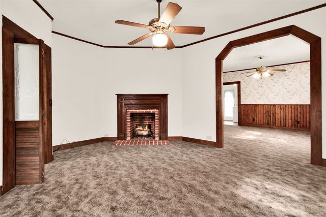 404 N Blanton, Whitewright, TX 75491