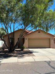 33305 N SONORAN Trail, San Tan Valley, AZ 85144