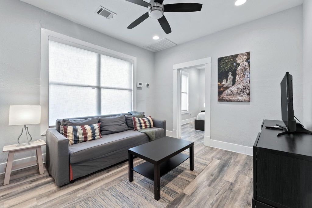 412 Drew Street 4, Houston, TX 77006