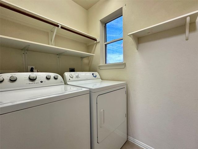 2808 Garner Park Drive, Pearland, TX 77584