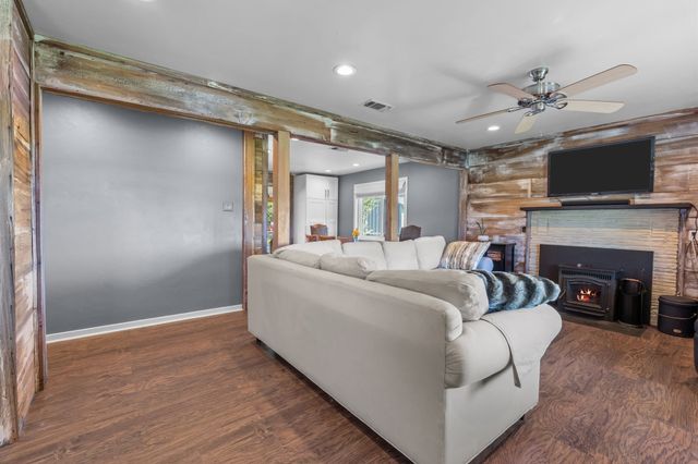 200 Cool Junction Road, Cool, TX 76088
