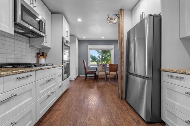 200 Cool Junction Road, Cool, TX 76088