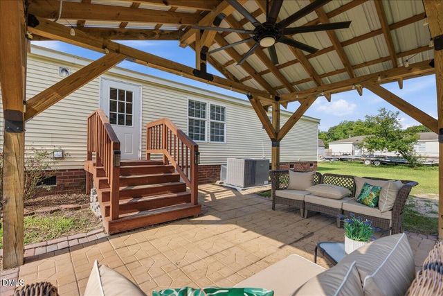 102 Clifton Ridge Drive, Pikeville, NC 27863