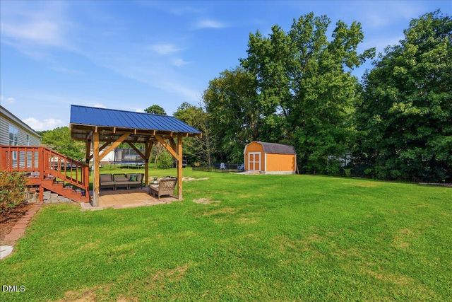 102 Clifton Ridge Drive, Pikeville, NC 27863