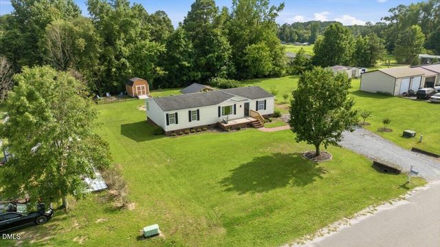 102 Clifton Ridge Drive, Pikeville, NC 27863